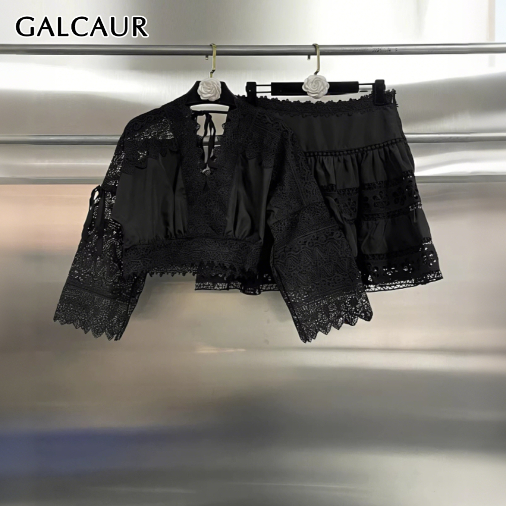 Women'S Fashion Edgy - GALCAUR Black Spliced Lace Two Piece