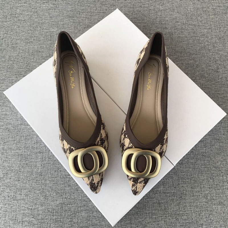 Women'S Fashion Trends Autumn 2025 - Ladies Summer Footwear Flats Pointed Toe