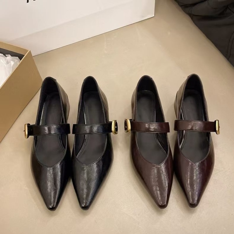 New soft soled low heeled wome - Women Fashion Simple ulasan dan harga