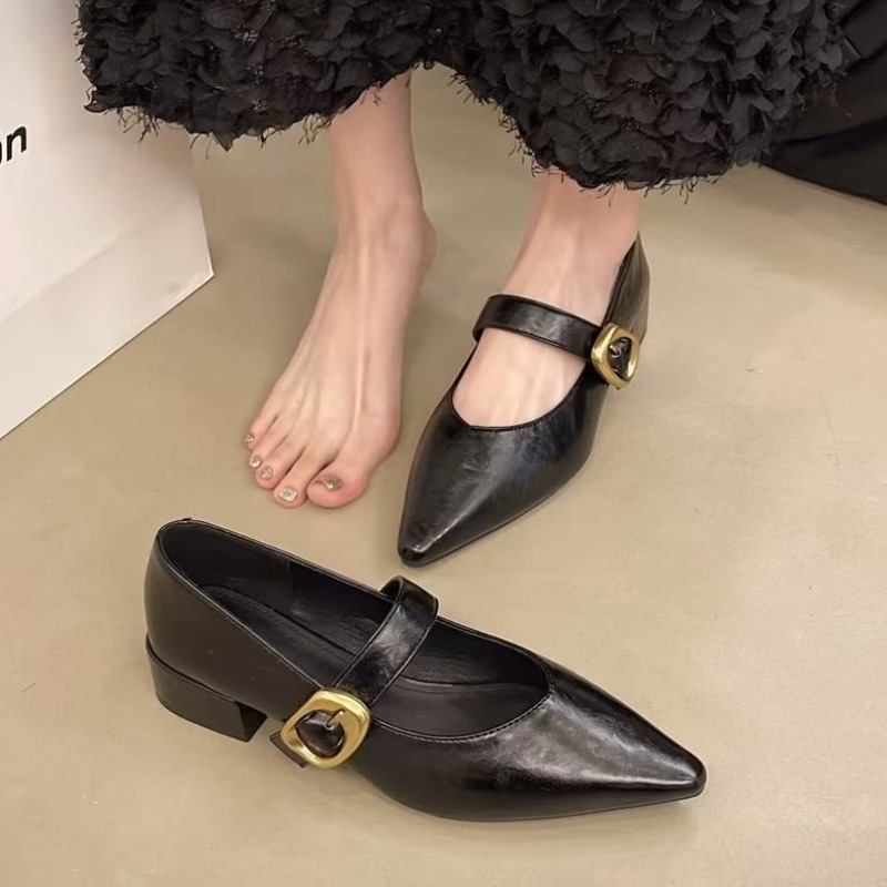 New soft soled low heeled wome - Women Fashion Simple ulasan dan harga