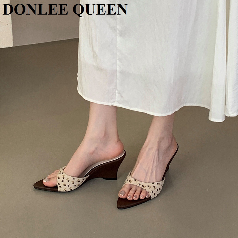 2026 New Slippers Women Slides - Women Queen Fashion ulasan dan harga