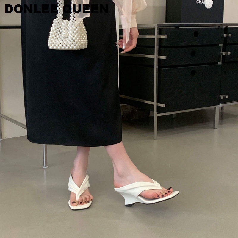 2026 New Summer Slippers Women - Women Queen Fashion ulasan dan harga