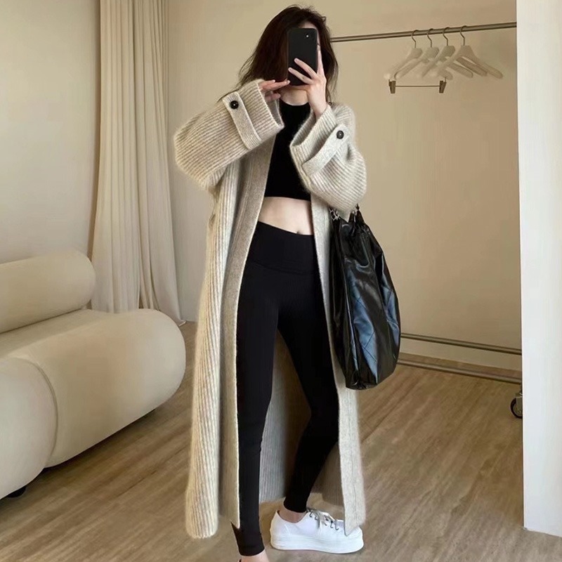 Women's Winter Fashion V-Neck  - Women Fashion Over 50 ulasan dan harga