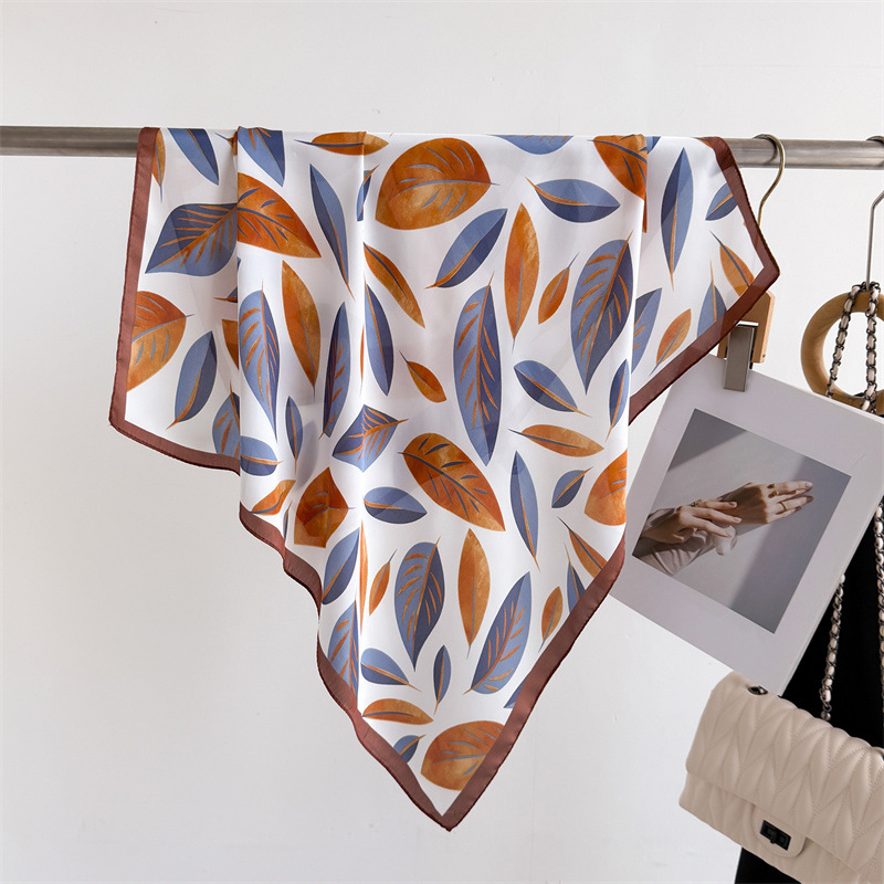 Luxury Brand Print 70cm Square - Women Fashion Necktie ulasan dan harga
